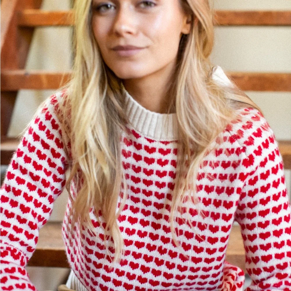 Marea by Liz Joy Heart Sweater - Picture 1 of 6